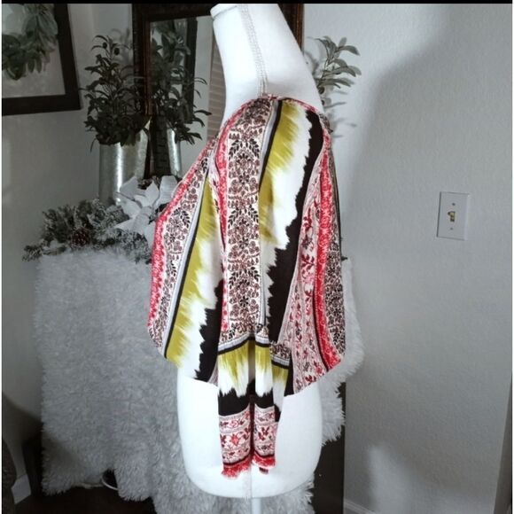 I.JOAH CROP BLACK, GREEN, & RED OFF-THE-SHOULDER TOP SZ.S EUC - Picture 3 of 6